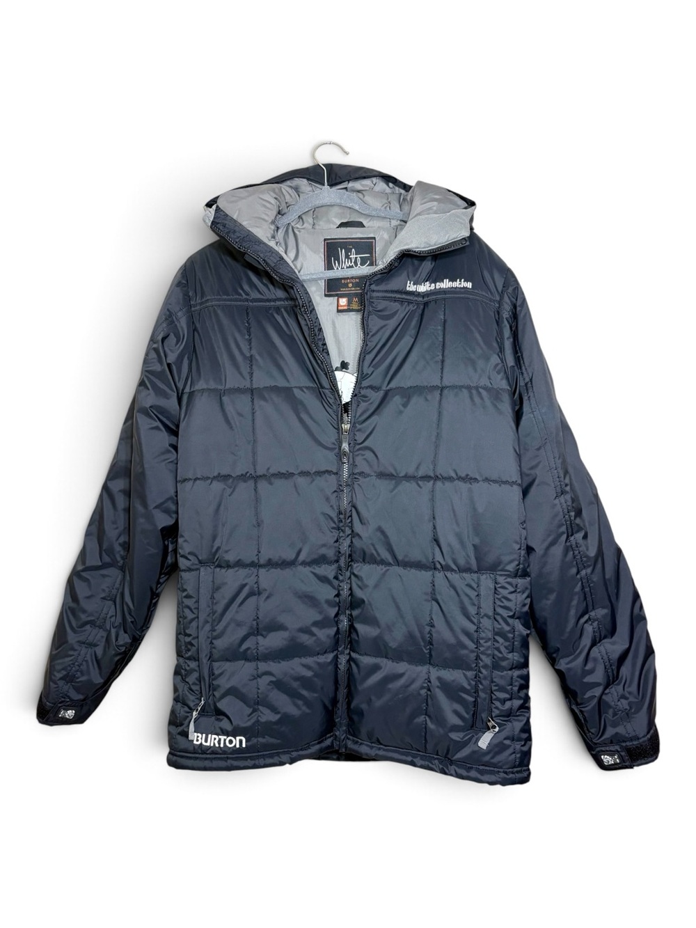 Burton The White Collection Snowboard Jacket- men’s M